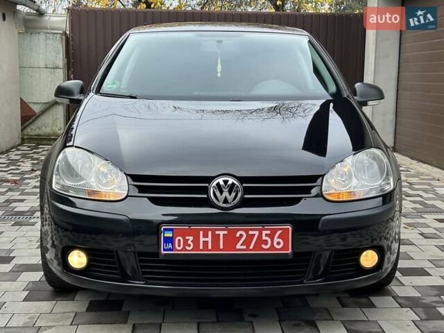 Черный Фольксваген Гольф, объемом двигателя 1.6 л и пробегом 196 тыс. км за 6200 $, фото 6 на Automoto.ua