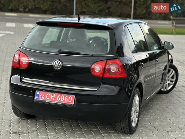 Черный Фольксваген Гольф, объемом двигателя 1.4 л и пробегом 191 тыс. км за 5500 $, фото 67 на Automoto.ua
