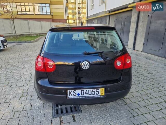Черный Фольксваген Гольф, объемом двигателя 1.6 л и пробегом 255 тыс. км за 5950 $, фото 11 на Automoto.ua