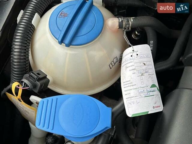 Черный Фольксваген Гольф, объемом двигателя 1.6 л и пробегом 196 тыс. км за 6200 $, фото 56 на Automoto.ua