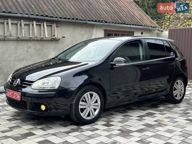 Черный Фольксваген Гольф, объемом двигателя 1.6 л и пробегом 196 тыс. км за 6200 $, фото 8 на Automoto.ua