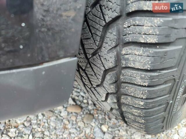 Фольксваген Гольф 2007 у Ямпіль на Automoto.ua Чорний Фольксваген Гольф, об'ємом двигуна 1.6 л та пробігом 189 тис. км за 6199 $, фото 14 на Automoto.ua