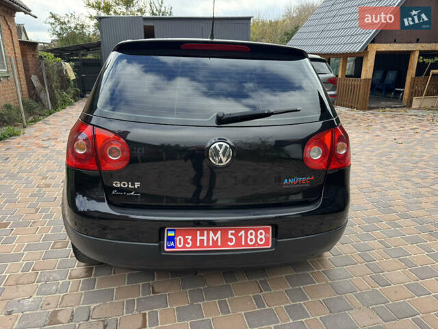 Черный Фольксваген Гольф, объемом двигателя 1.4 л и пробегом 246 тыс. км за 5600 $, фото 5 на Automoto.ua