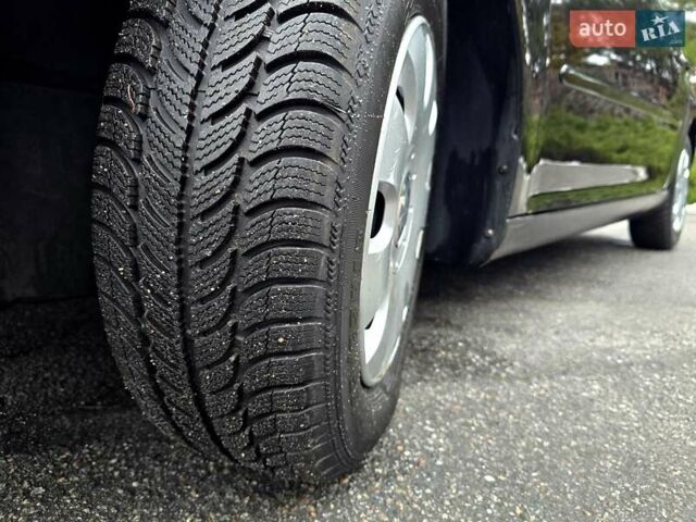 Чорний Фольксваген Гольф, об'ємом двигуна 1.6 л та пробігом 230 тис. км за 6450 $, фото 39 на Automoto.ua