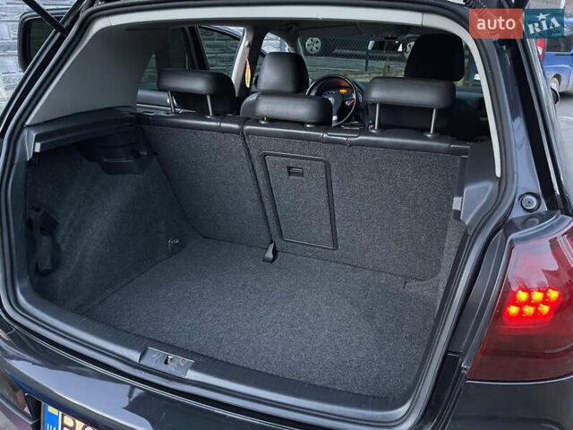 Черный Фольксваген Гольф, объемом двигателя 1.39 л и пробегом 183 тыс. км за 5450 $, фото 18 на Automoto.ua