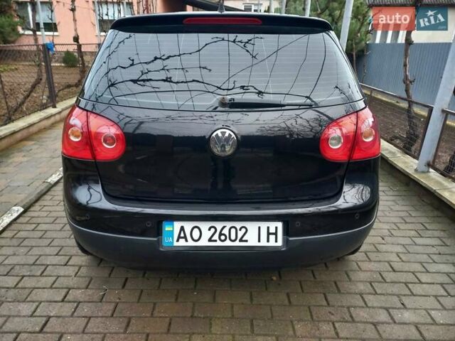 Черный Фольксваген Гольф, объемом двигателя 1.4 л и пробегом 207 тыс. км за 5700 $, фото 1 на Automoto.ua