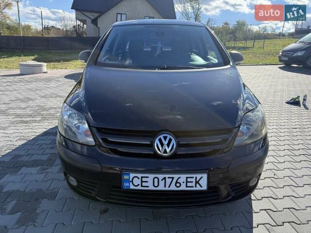 Черный Фольксваген Гольф, объемом двигателя 1.6 л и пробегом 280 тыс. км за 4950 $, фото 19 на Automoto.ua