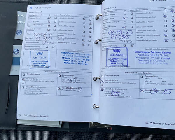 Черный Фольксваген Гольф, объемом двигателя 1.6 л и пробегом 185 тыс. км за 6600 $, фото 20 на Automoto.ua