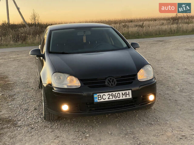 Чорний Фольксваген Гольф, об'ємом двигуна 1.97 л та пробігом 320 тис. км за 5500 $, фото 1 на Automoto.ua