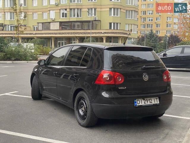 Чорний Фольксваген Гольф, об'ємом двигуна 1.6 л та пробігом 262 тис. км за 5900 $, фото 1 на Automoto.ua