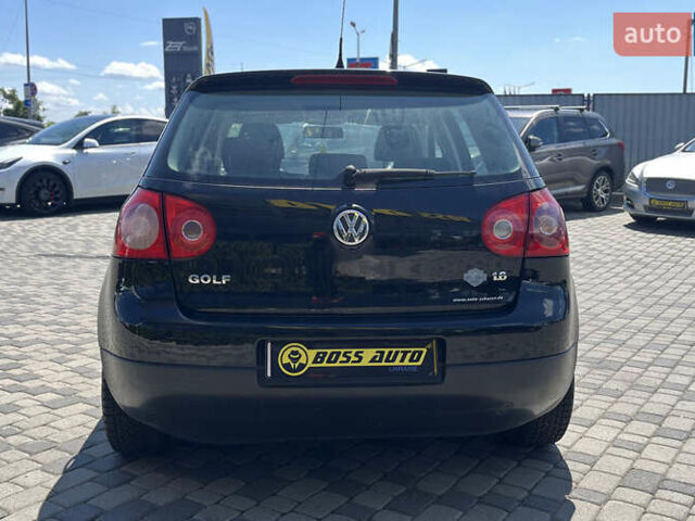 Чорний Фольксваген Гольф, об'ємом двигуна 1.6 л та пробігом 188 тис. км за 5500 $, фото 5 на Automoto.ua