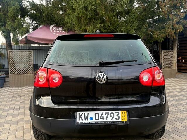 Черный Фольксваген Гольф, объемом двигателя 1.6 л и пробегом 215 тыс. км за 6500 $, фото 3 на Automoto.ua