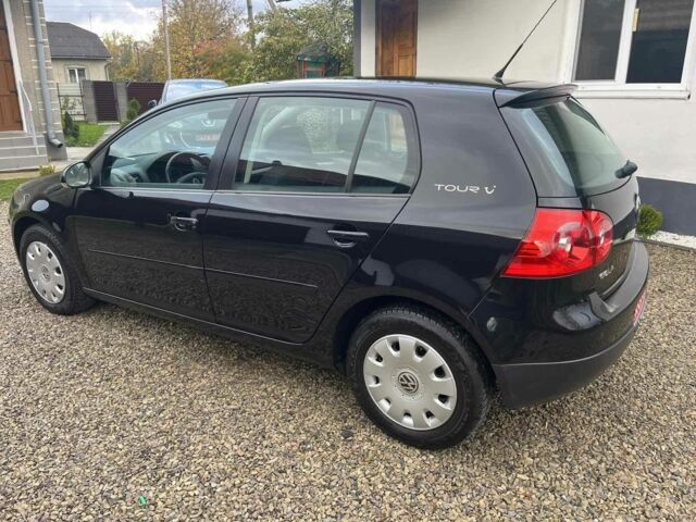 Чорний Фольксваген Гольф, об'ємом двигуна 0 л та пробігом 252 тис. км за 6250 $, фото 3 на Automoto.ua