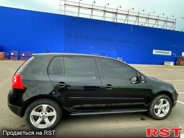 Черный Фольксваген Гольф, объемом двигателя 1.4 л и пробегом 345 тыс. км за 6000 $, фото 5 на Automoto.ua