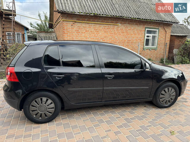 Черный Фольксваген Гольф, объемом двигателя 1.4 л и пробегом 246 тыс. км за 5600 $, фото 7 на Automoto.ua