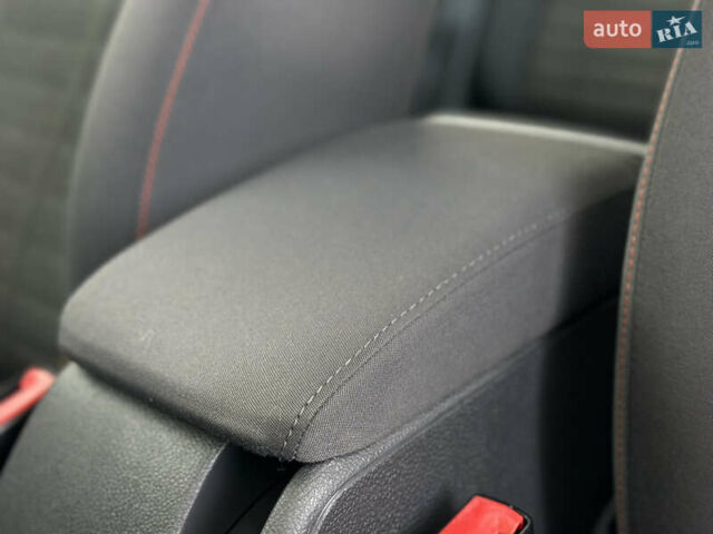 Чорний Фольксваген Гольф, об'ємом двигуна 1.4 л та пробігом 191 тис. км за 5350 $, фото 23 на Automoto.ua