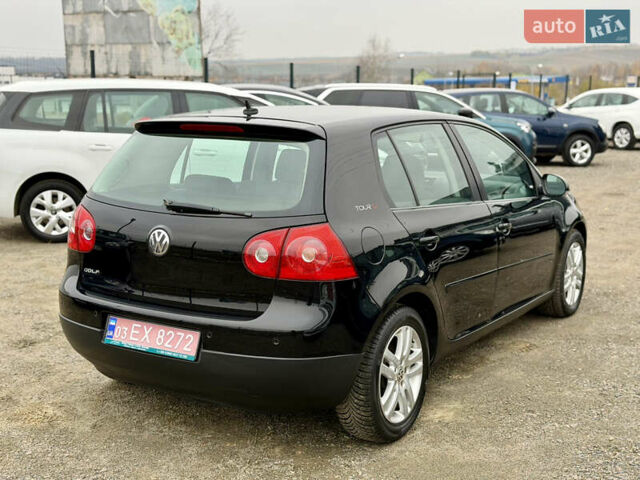 Черный Фольксваген Гольф, объемом двигателя 1.4 л и пробегом 189 тыс. км за 5650 $, фото 7 на Automoto.ua