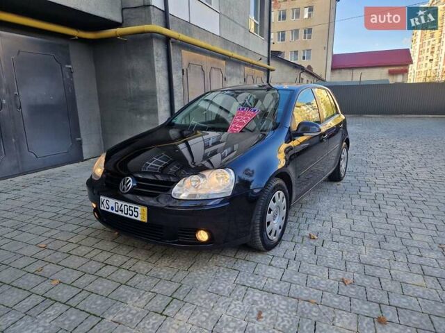 Черный Фольксваген Гольф, объемом двигателя 1.6 л и пробегом 255 тыс. км за 5950 $, фото 8 на Automoto.ua