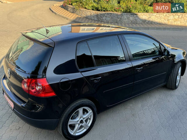 Черный Фольксваген Гольф, объемом двигателя 1.6 л и пробегом 260 тыс. км за 6100 $, фото 13 на Automoto.ua