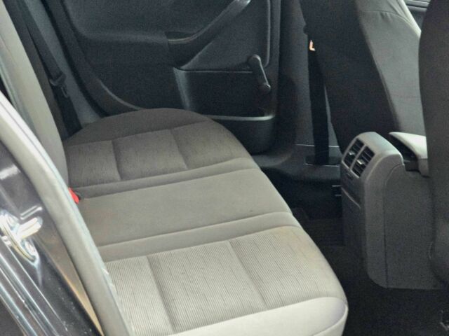 Чорний Фольксваген Гольф, об'ємом двигуна 1.9 л та пробігом 203 тис. км за 4800 $, фото 11 на Automoto.ua