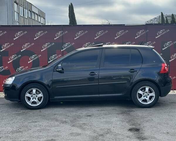 Черный Фольксваген Гольф, объемом двигателя 1.4 л и пробегом 252 тыс. км за 6200 $, фото 4 на Automoto.ua