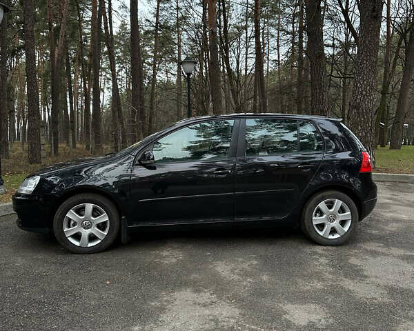 Черный Фольксваген Гольф, объемом двигателя 1.4 л и пробегом 258 тыс. км за 5300 $, фото 5 на Automoto.ua