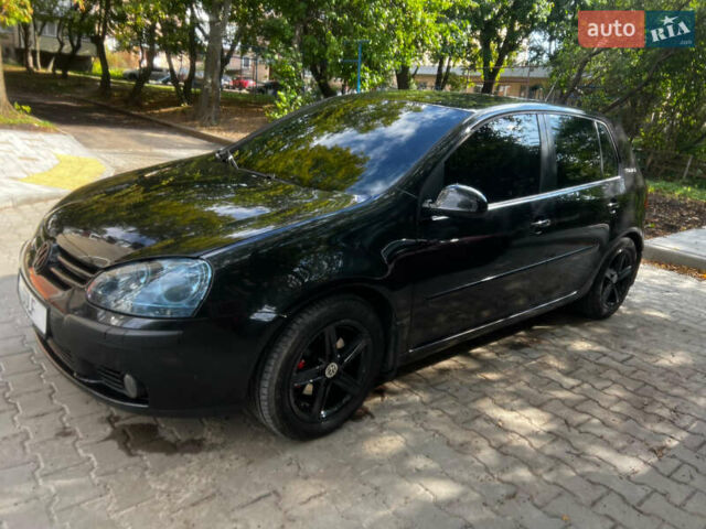 Черный Фольксваген Гольф, объемом двигателя 1.6 л и пробегом 235 тыс. км за 7900 $, фото 13 на Automoto.ua