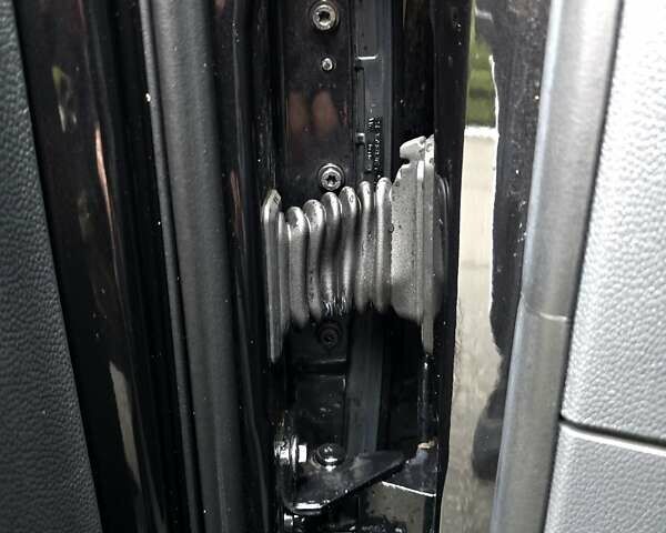 Чорний Фольксваген Гольф, об'ємом двигуна 1.6 л та пробігом 230 тис. км за 6450 $, фото 102 на Automoto.ua