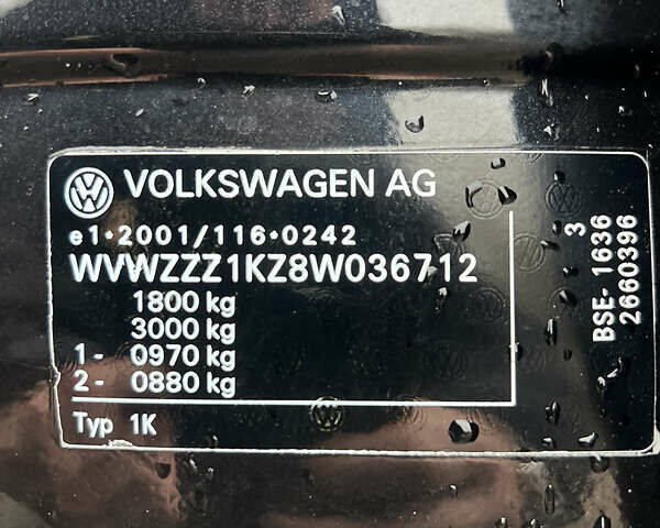 Черный Фольксваген Гольф, объемом двигателя 1.6 л и пробегом 245 тыс. км за 5700 $, фото 13 на Automoto.ua