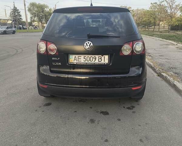 Черный Фольксваген Гольф, объемом двигателя 1.6 л и пробегом 197 тыс. км за 6700 $, фото 17 на Automoto.ua