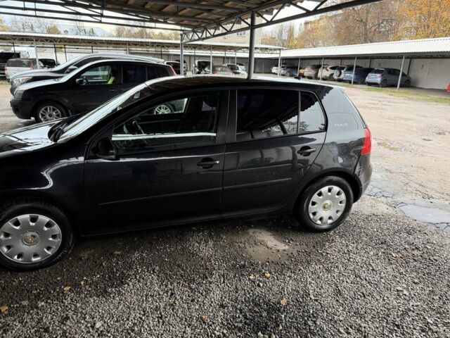 Фольксваген Гольф 2007 у Шостке на Automoto.ua Чорний Фольксваген Гольф, об'ємом двигуна 1.4 л та пробігом 220 тис. км за 5200 $, фото 1 на Automoto.ua