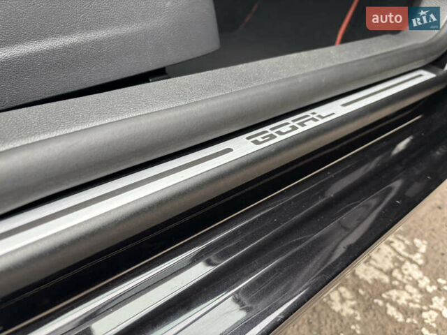 Чорний Фольксваген Гольф, об'ємом двигуна 1.4 л та пробігом 236 тис. км за 5850 $, фото 39 на Automoto.ua