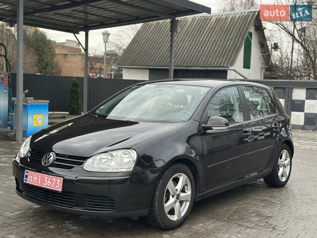 Черный Фольксваген Гольф, объемом двигателя 1.6 л и пробегом 213 тыс. км за 5850 $, фото 8 на Automoto.ua