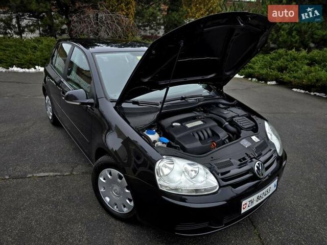 Чорний Фольксваген Гольф, об'ємом двигуна 1.6 л та пробігом 230 тис. км за 6450 $, фото 136 на Automoto.ua