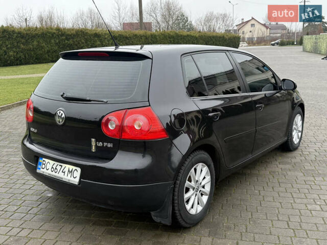 Черный Фольксваген Гольф, объемом двигателя 1.6 л и пробегом 173 тыс. км за 7000 $, фото 11 на Automoto.ua