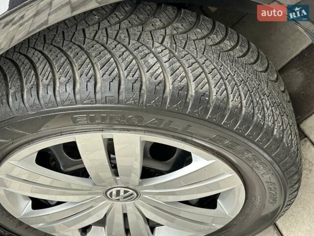 Черный Фольксваген Гольф, объемом двигателя 1.6 л и пробегом 196 тыс. км за 6200 $, фото 18 на Automoto.ua