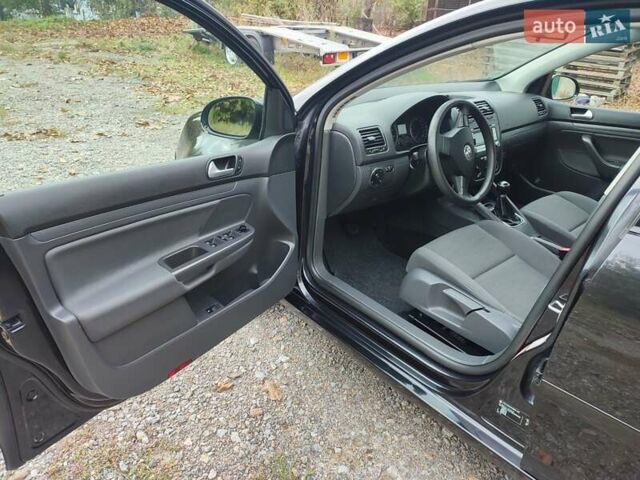 Фольксваген Гольф 2007 у Ямпіль на Automoto.ua Чорний Фольксваген Гольф, об'ємом двигуна 1.6 л та пробігом 189 тис. км за 6199 $, фото 3 на Automoto.ua