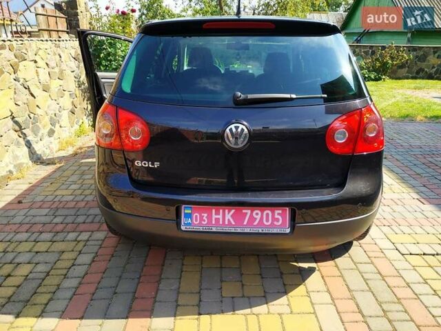Черный Фольксваген Гольф, объемом двигателя 0 л и пробегом 206 тыс. км за 6400 $, фото 9 на Automoto.ua