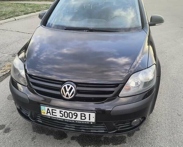 Черный Фольксваген Гольф, объемом двигателя 1.6 л и пробегом 197 тыс. км за 6700 $, фото 7 на Automoto.ua