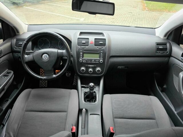 Чорний Фольксваген Гольф, об'ємом двигуна 1.9 л та пробігом 203 тис. км за 4800 $, фото 15 на Automoto.ua