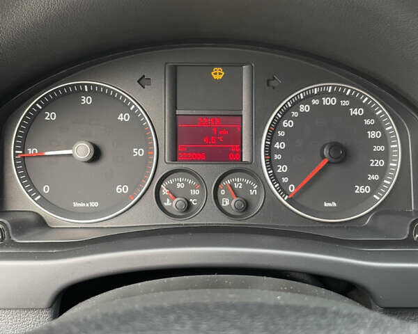 Чорний Фольксваген Гольф, об'ємом двигуна 1.9 л та пробігом 222 тис. км за 6000 $, фото 20 на Automoto.ua