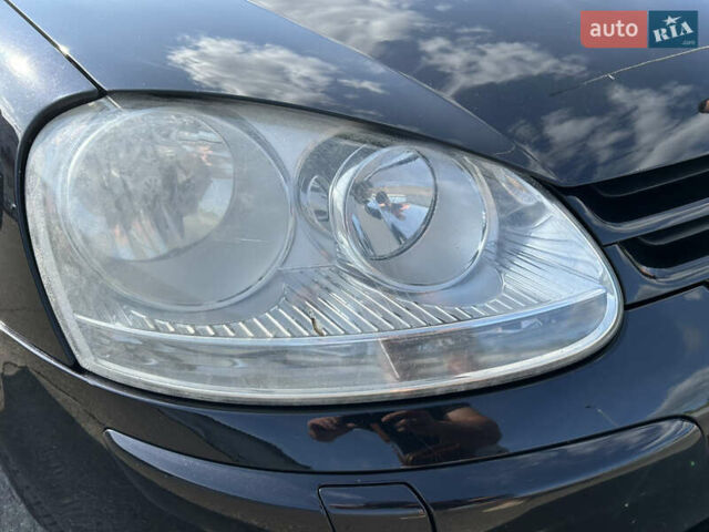 Чорний Фольксваген Гольф, об'ємом двигуна 1.4 л та пробігом 283 тис. км за 5500 $, фото 21 на Automoto.ua