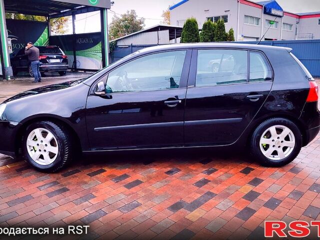 Черный Фольксваген Гольф, объемом двигателя 1.4 л и пробегом 246 тыс. км за 5500 $, фото 3 на Automoto.ua