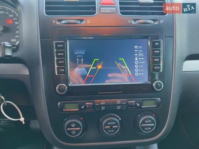 Чорний Фольксваген Гольф, об'ємом двигуна 1.6 л та пробігом 212 тис. км за 6750 $, фото 50 на Automoto.ua