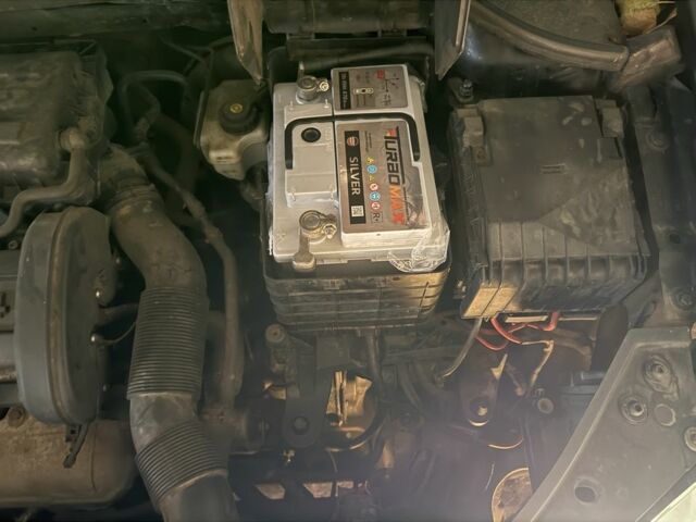 Фольксваген Гольф 2007 у Шостке на Automoto.ua Чорний Фольксваген Гольф, об'ємом двигуна 1.4 л та пробігом 220 тис. км за 5200 $, фото 19 на Automoto.ua