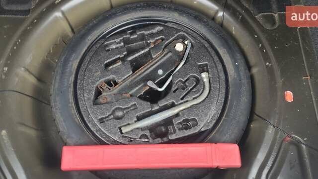 Черный Фольксваген Гольф, объемом двигателя 1.6 л и пробегом 207 тыс. км за 6200 $, фото 37 на Automoto.ua