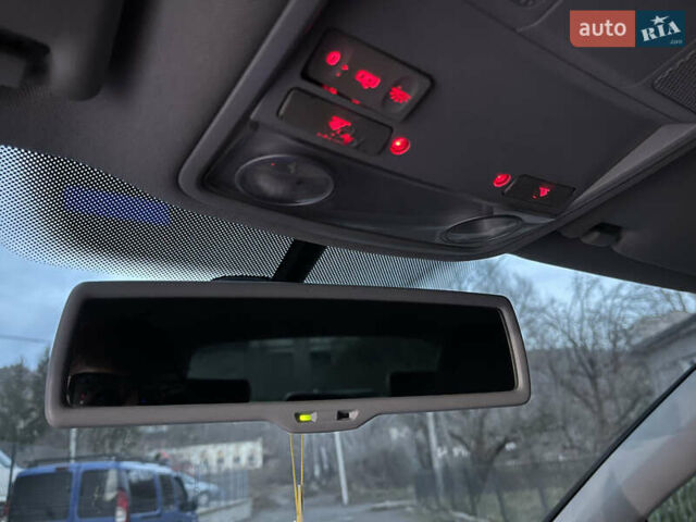 Черный Фольксваген Гольф, объемом двигателя 1.39 л и пробегом 183 тыс. км за 5450 $, фото 17 на Automoto.ua