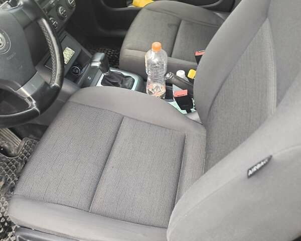 Черный Фольксваген Гольф, объемом двигателя 1.6 л и пробегом 197 тыс. км за 6700 $, фото 2 на Automoto.ua