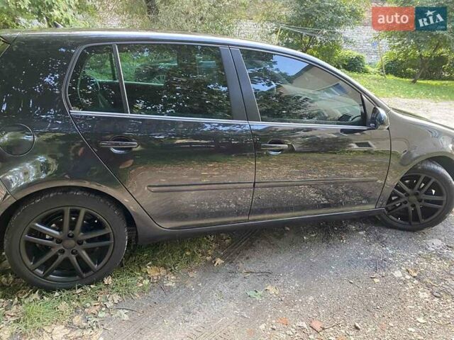 Чорний Фольксваген Гольф, об'ємом двигуна 1.6 л та пробігом 211 тис. км за 6250 $, фото 5 на Automoto.ua