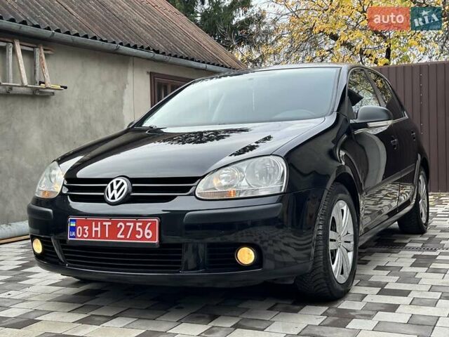 Черный Фольксваген Гольф, объемом двигателя 1.6 л и пробегом 196 тыс. км за 6200 $, фото 7 на Automoto.ua